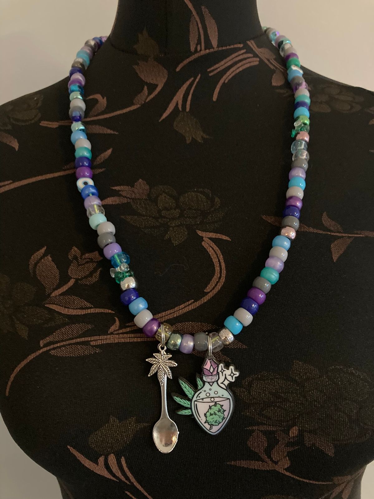 f00d7e11-a947-41e1-bff0-a672db90876f